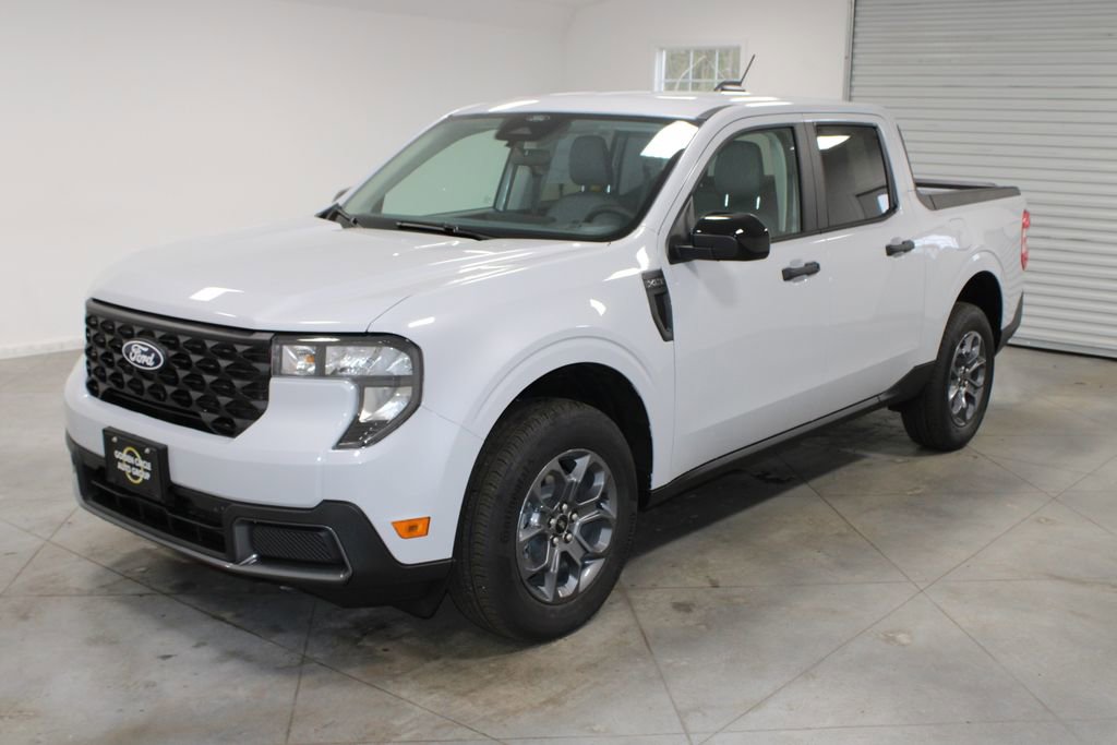 New 2026 Ford Maverick XLT image 3