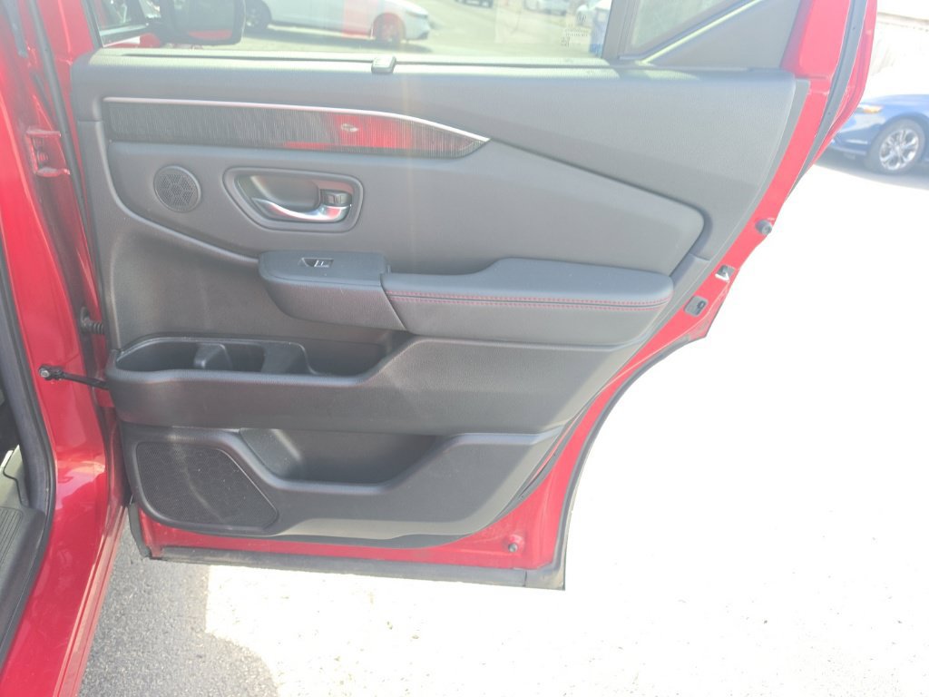 Certified 2025 Honda Pilot Black Edition image 30