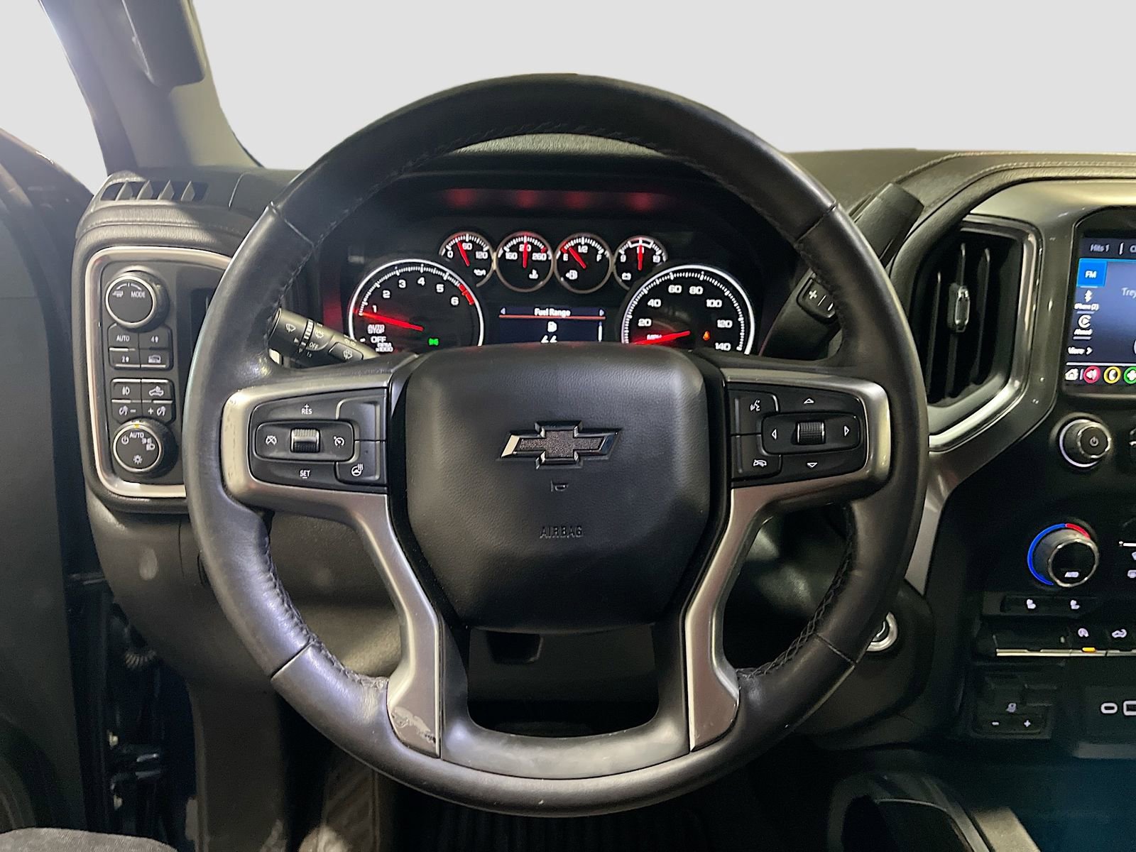 Used 2022 Chevrolet Silverado 1500 RST w/ Convenience Package II AWD/4WD image 11