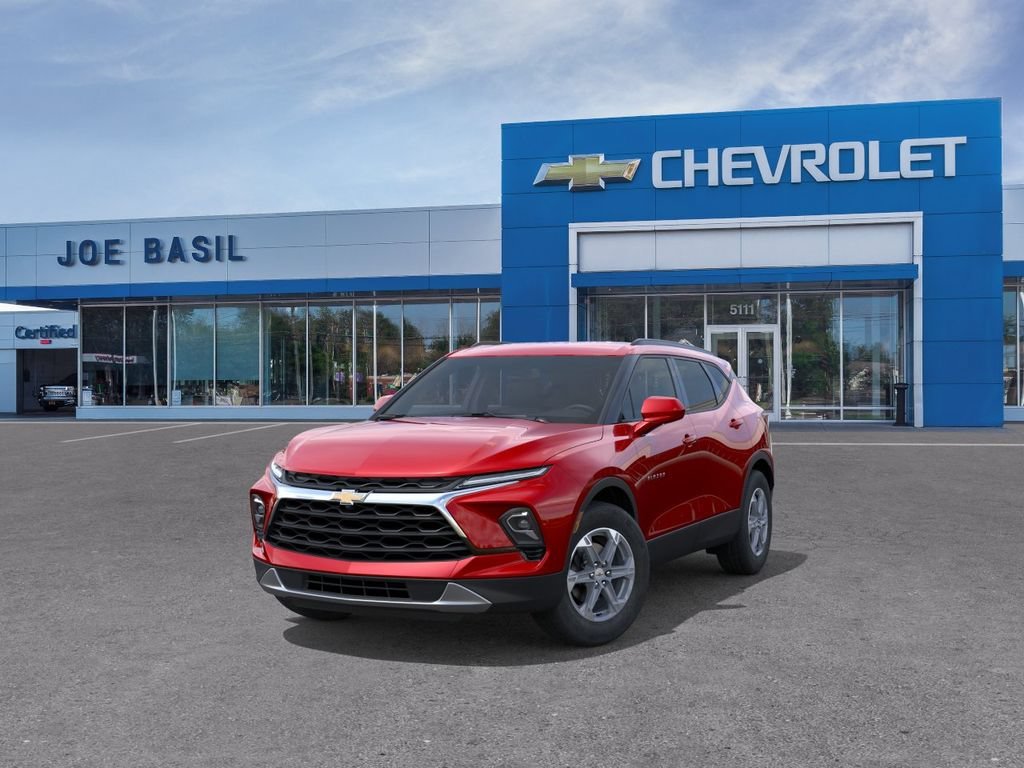 New 2026 Chevrolet Blazer LT w/ Convenience Package AWD/4WD image 8
