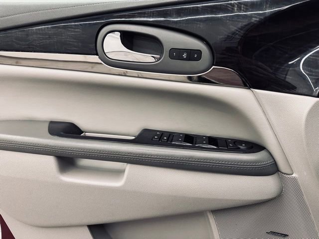 Used 2015 Buick Enclave Leather image 35