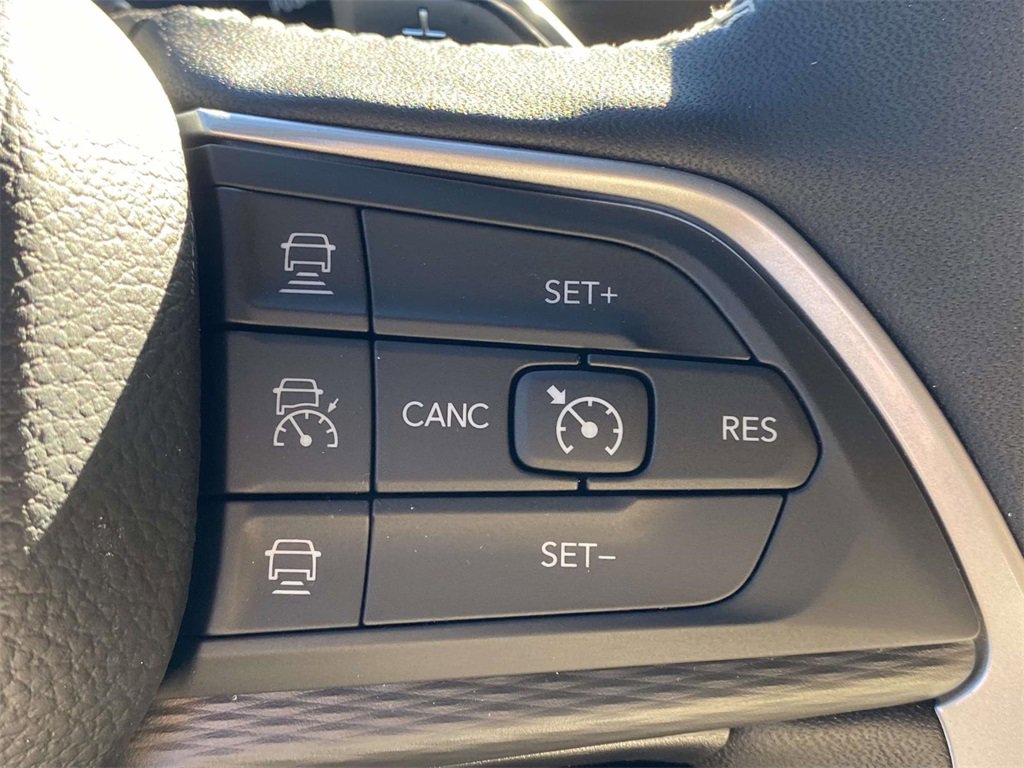 New 2025 Jeep Grand Cherokee L Altitude image 49