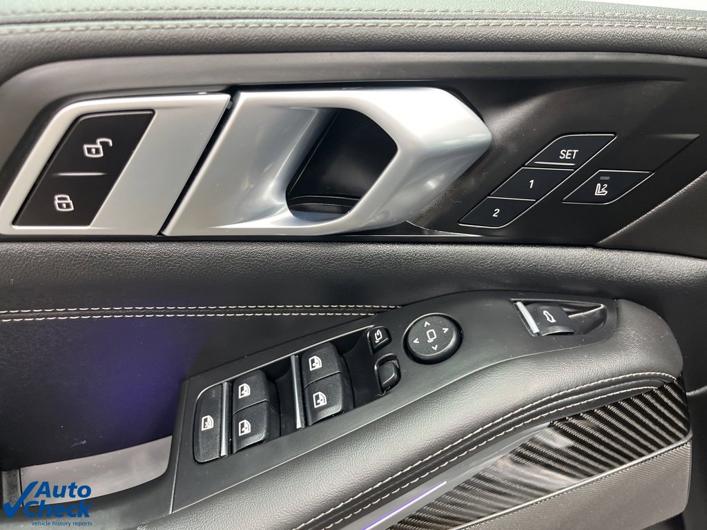 Used 2024 BMW X5 M60i image 29