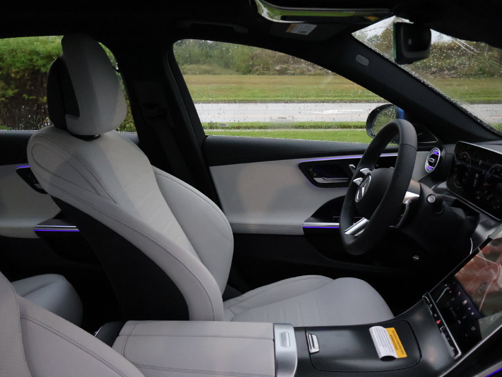 New 2026 Mercedes-Benz C 300 4MATIC Sedan image 8