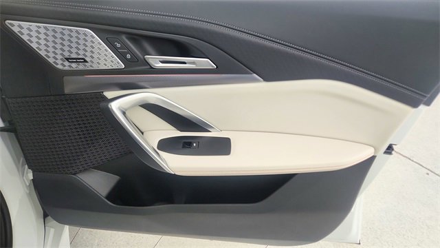 Used 2025 BMW X2 M35i image 25