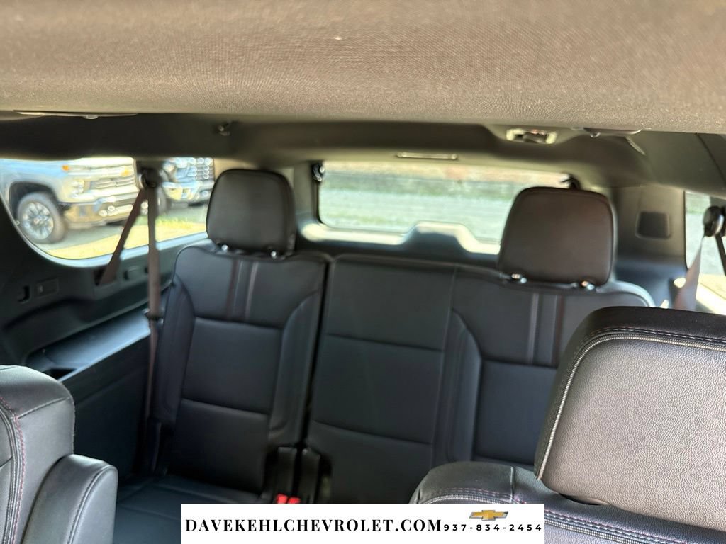 Used 2025 Chevrolet Suburban RST w/ Comfort Package AWD/4WD image 20