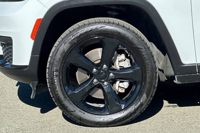 Used 2023 Jeep Grand Cherokee L Altitude image 30