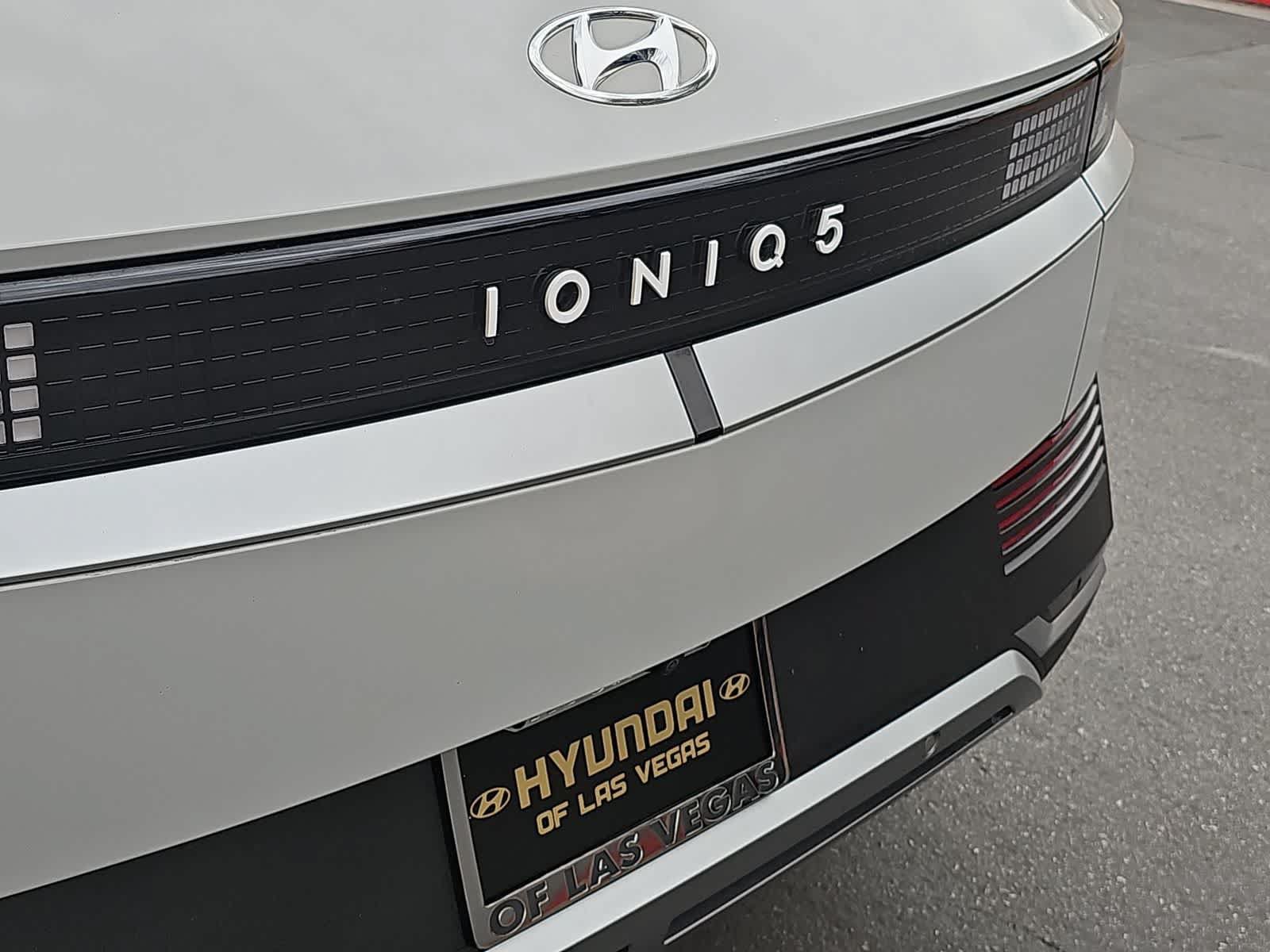 Used 2024 Hyundai Ioniq 5 SE RWD image 11