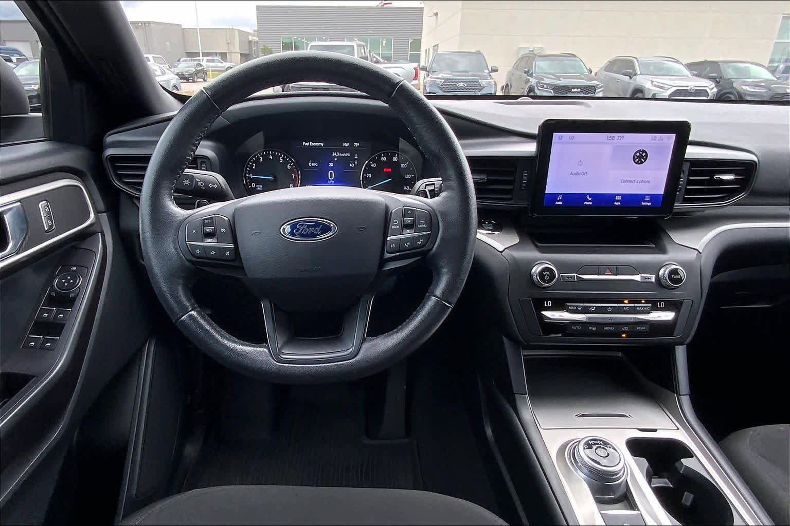 Certified 2020 Ford Explorer XLT RWD image 6