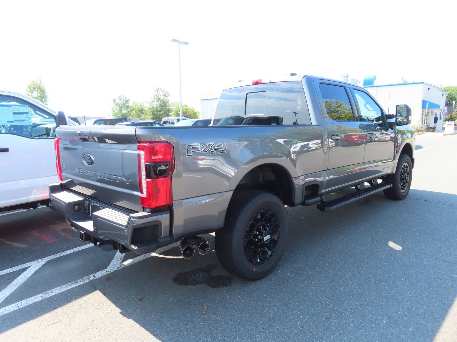 New 2026 Ford F250 Lariat w/ Black Appearance Package AWD/4WD image 4