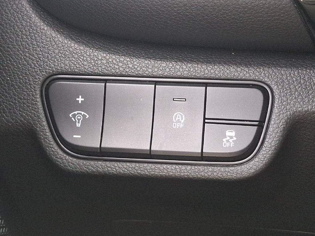 Used 2024 Kia Seltos S AWD/4WD image 24