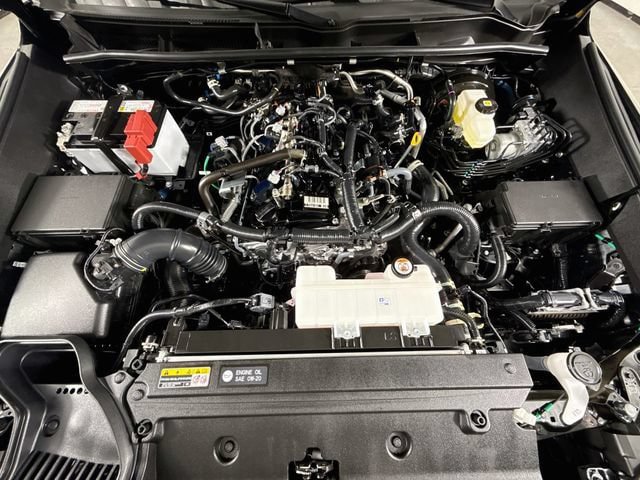 Certified 2026 Toyota 4Runner SR5 AWD/4WD image 31