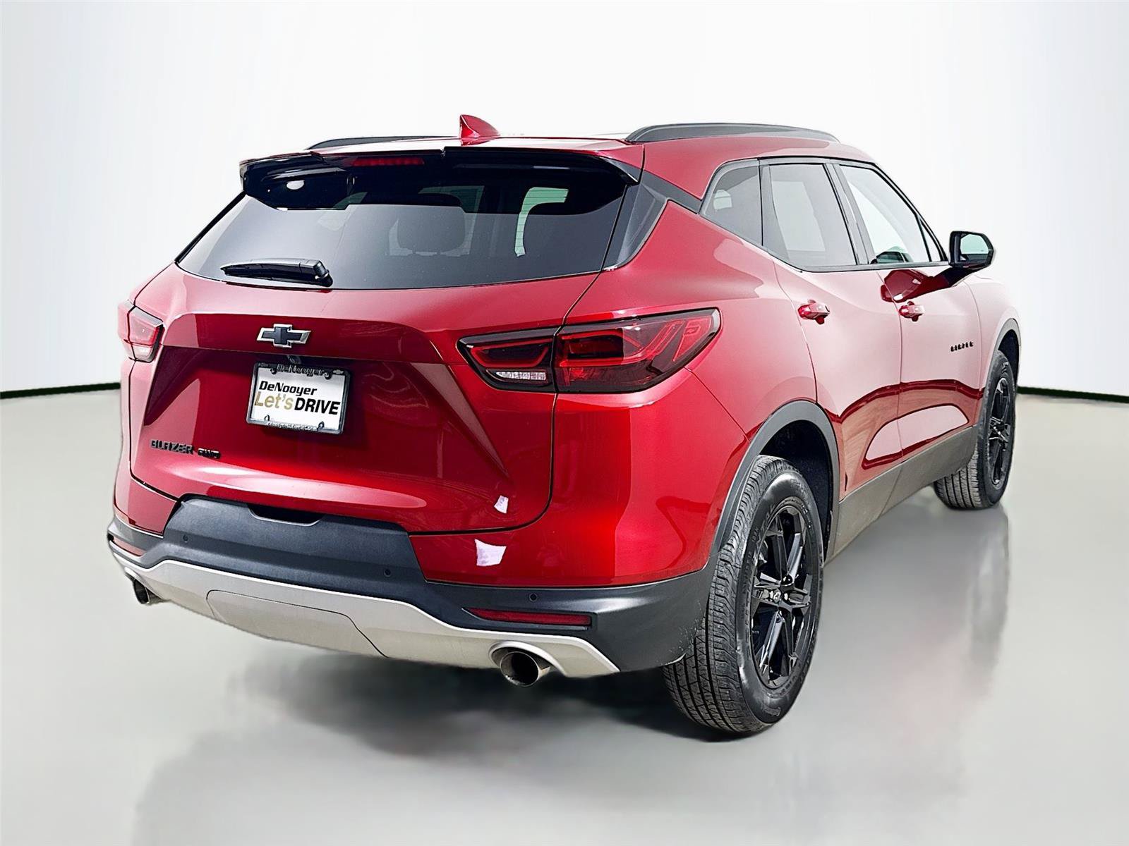 New 2025 Chevrolet Blazer LT w/ Midnight/Sport Edition AWD/4WD image 7