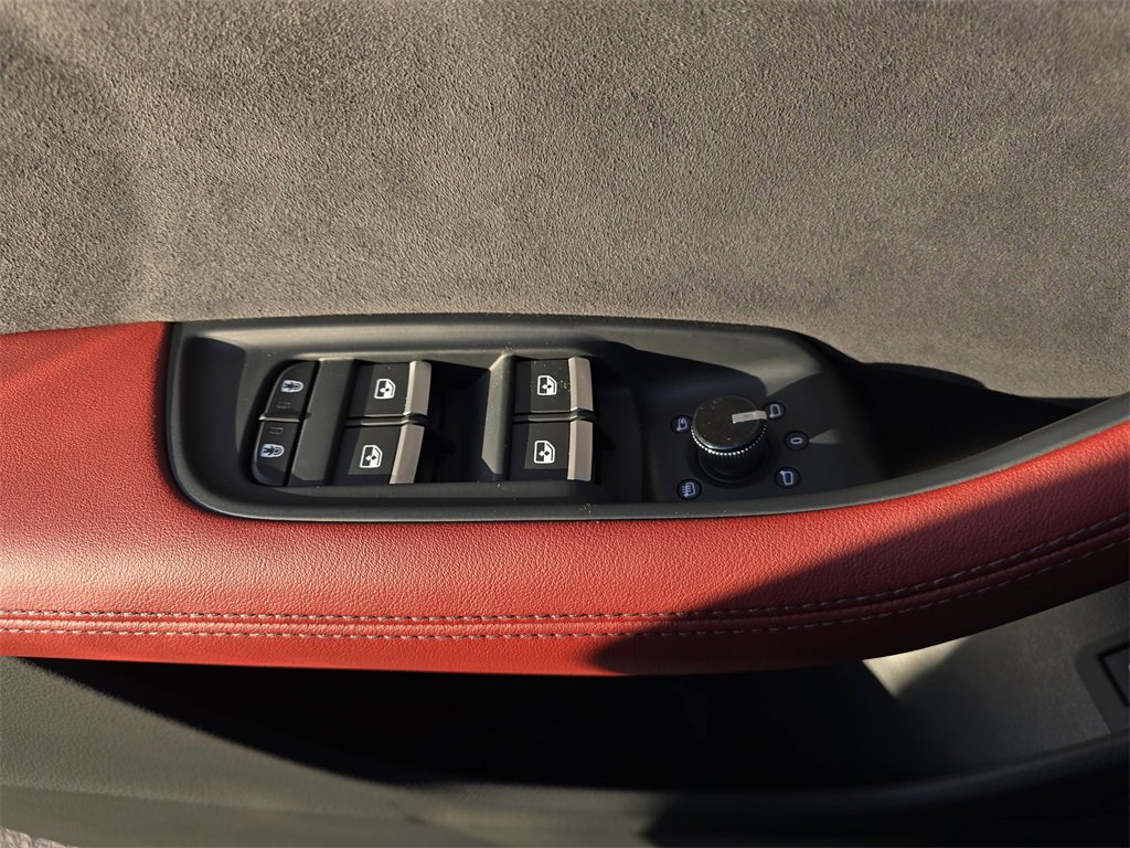 Used 2024 Audi SQ8 Premium Plus image 28