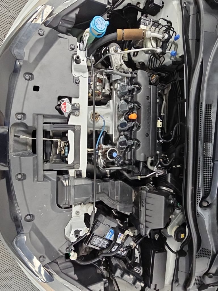 Used 2017 Honda HR-V EX-L image 40