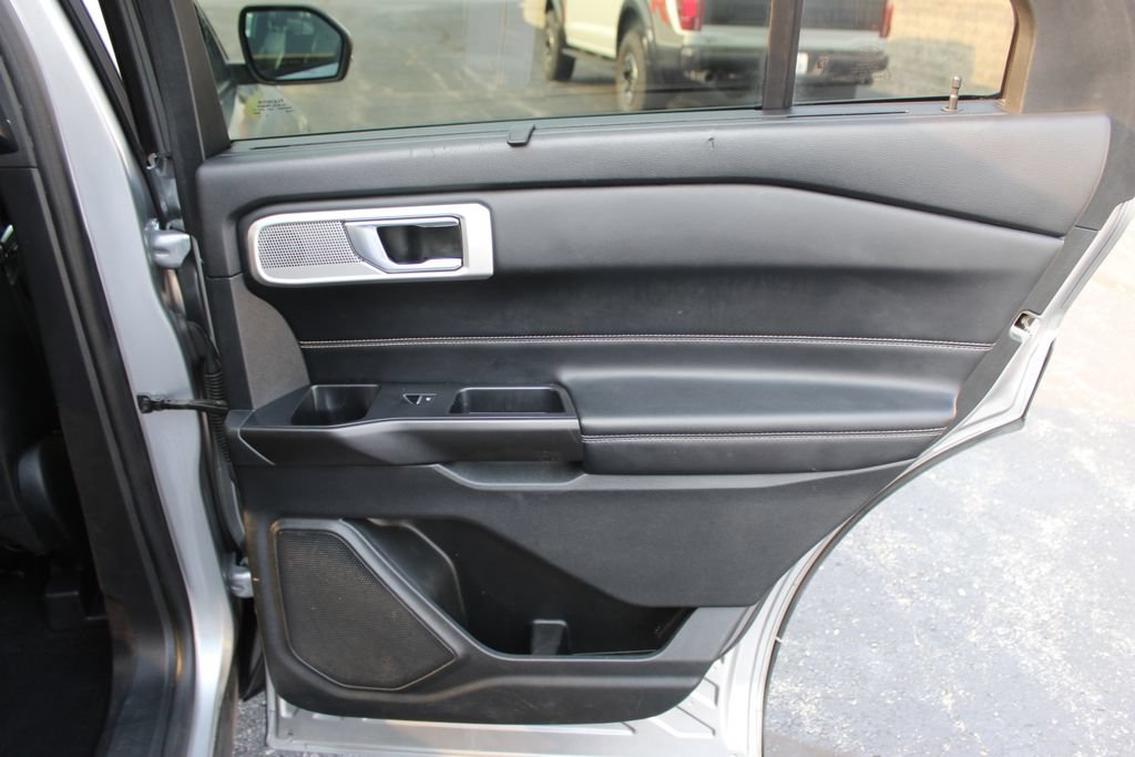 Used 2020 Ford Explorer ST w/ ST Street Pack AWD/4WD image 14