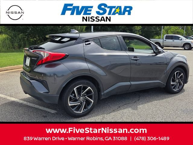 Used 2021 Toyota C-HR Limited FWD image 12