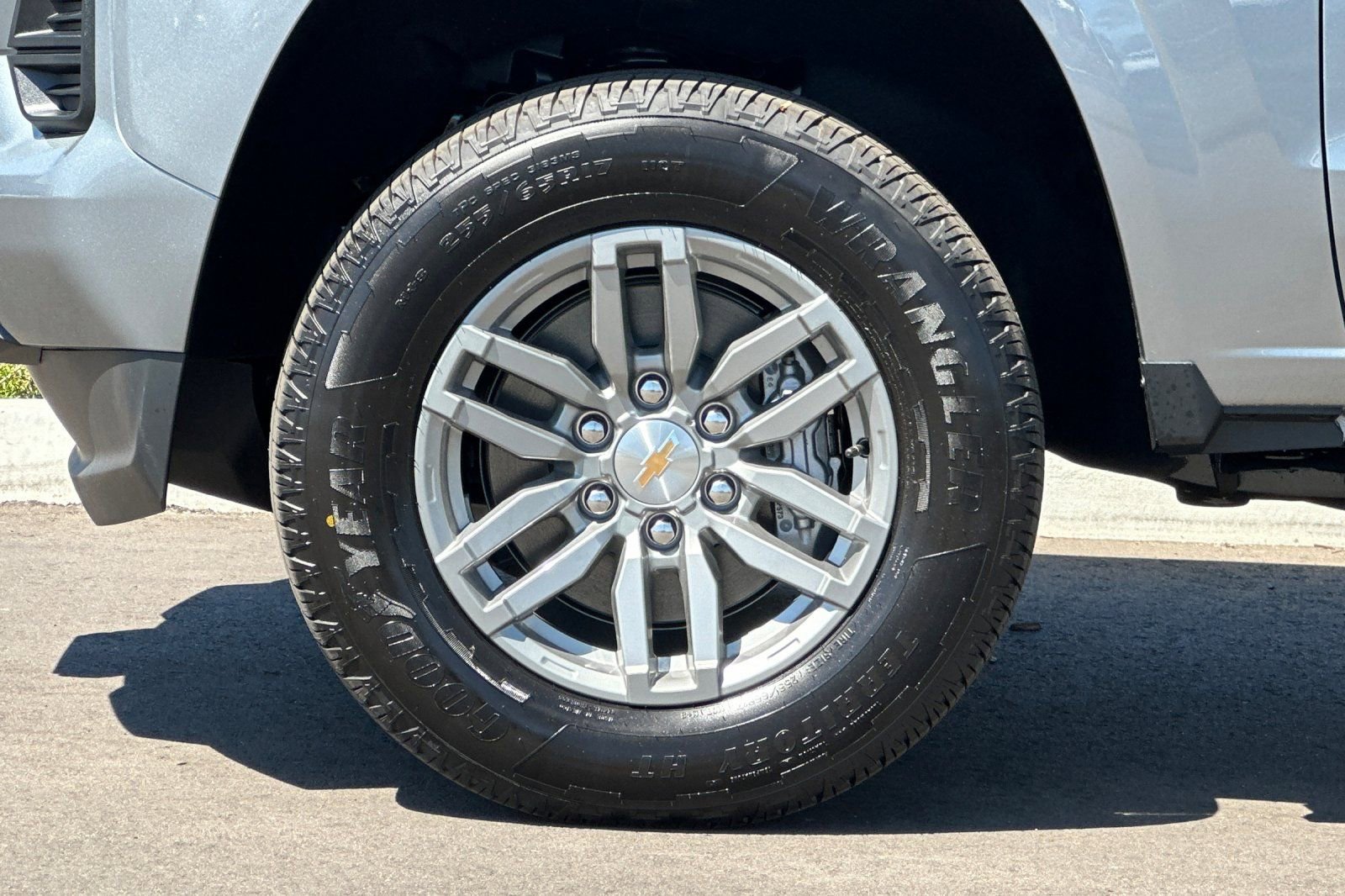 New 2026 Chevrolet Colorado LT image 24