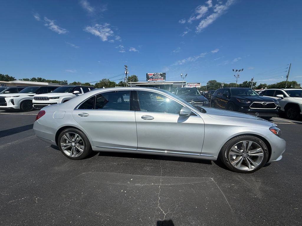 Used 2014 Mercedes-Benz S 550 Sedan image 2