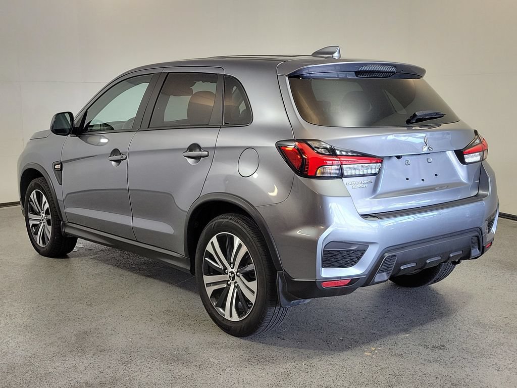 Used 2025 Mitsubishi Outlander Sport LE AWD/4WD image 5
