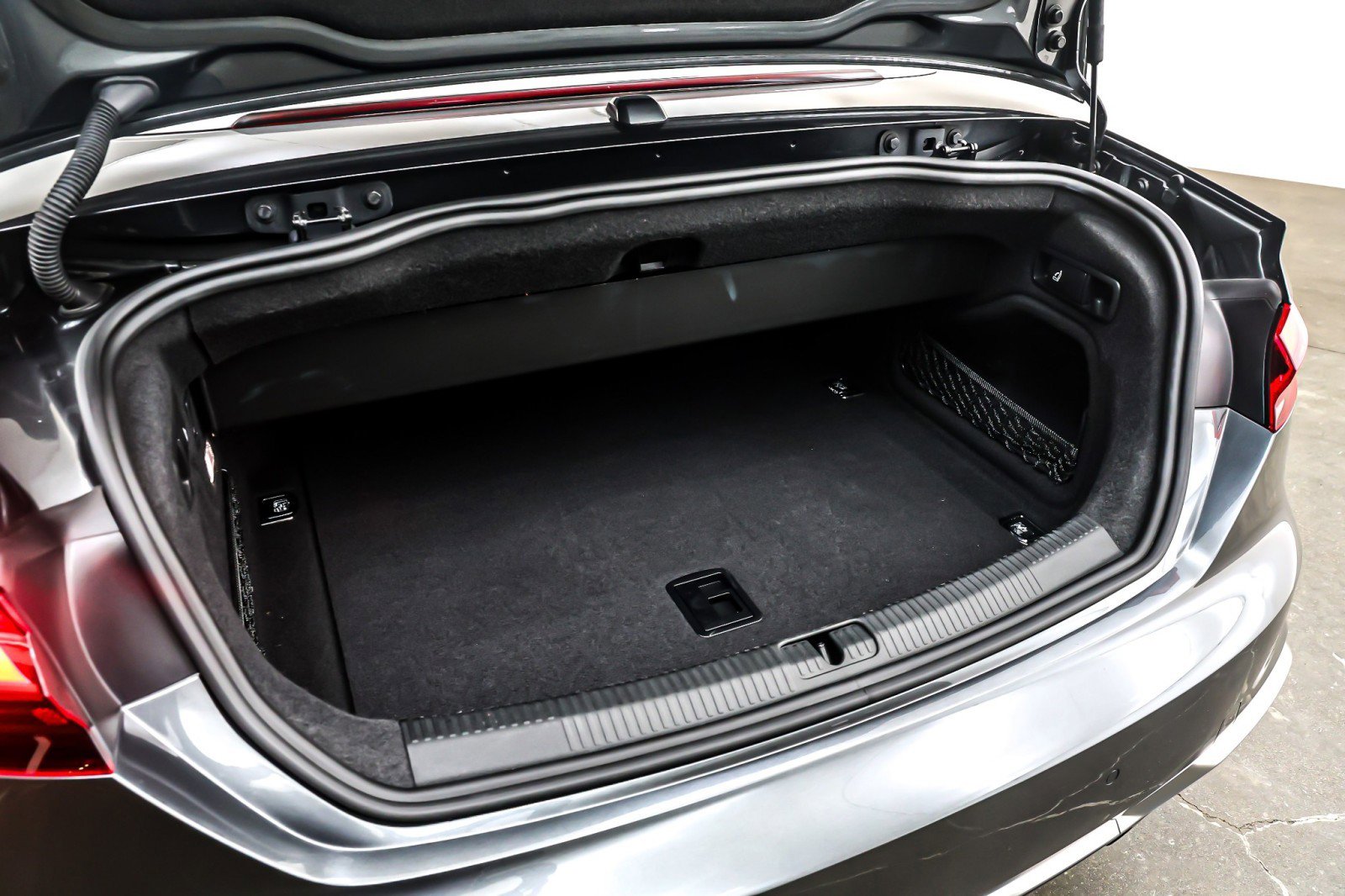 Used 2023 Audi S5 Premium w/ Convenience Package image 23