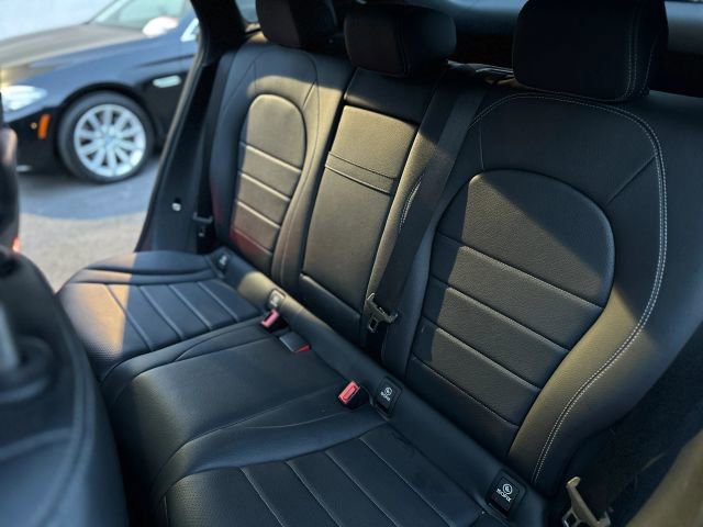 Used 2017 Mercedes-Benz GLC 300 4MATIC image 22