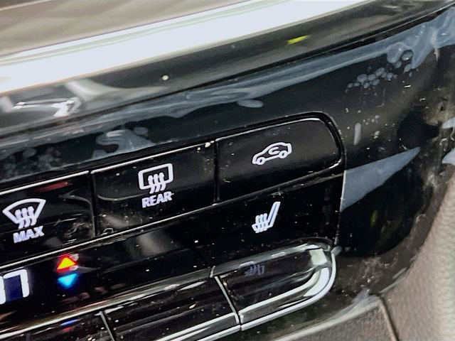 New 2025 Buick Encore GX Avenir w/ Avenir Technology Package image 18