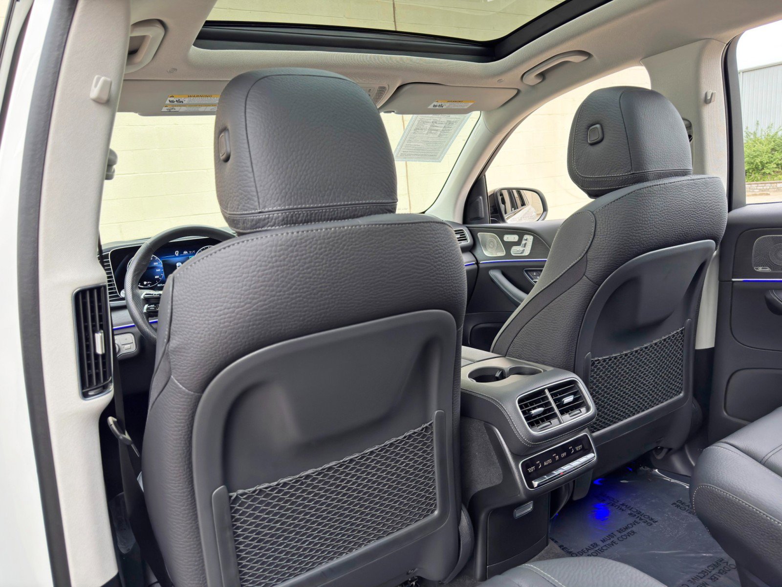 Used 2024 Mercedes-Benz GLS 450 4MATIC image 46