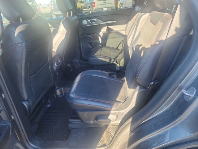 Used 2025 Ford Explorer ST image 53
