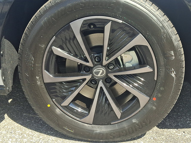 New 2026 Lexus RZ 450e AWD image 5