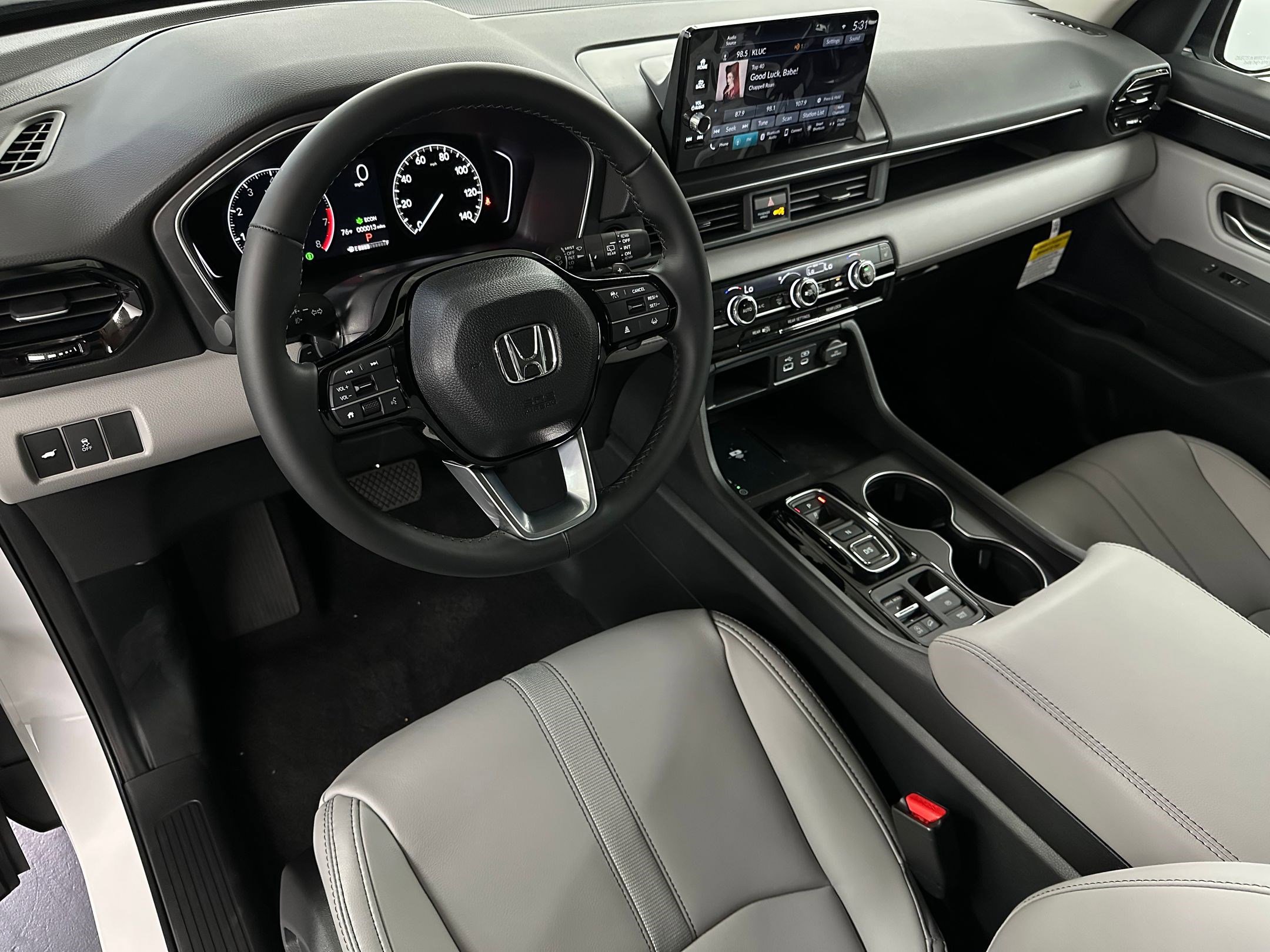 New 2025 Honda Pilot EX-L image 4