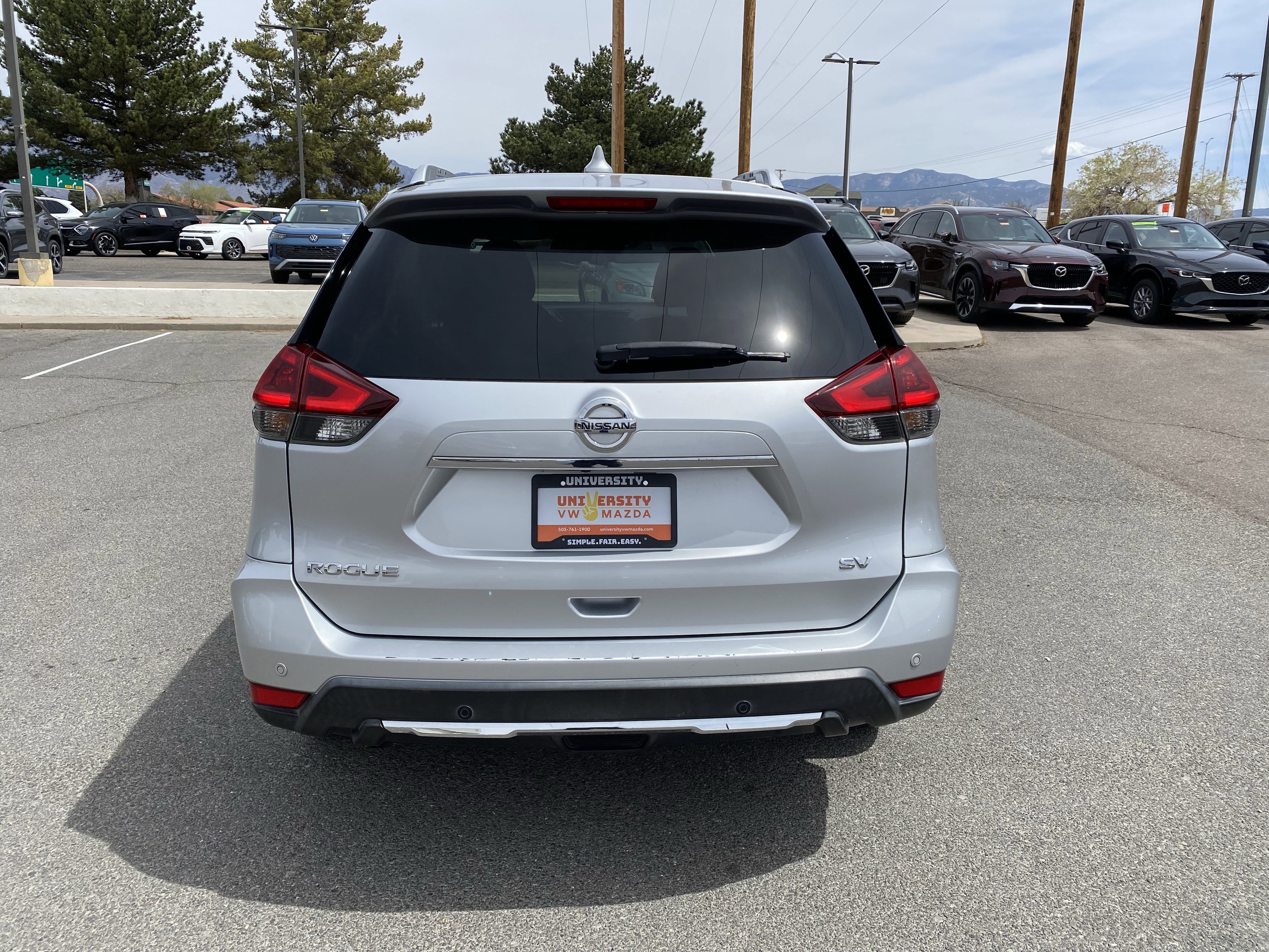 Used 2020 Nissan Rogue SV FWD image 43