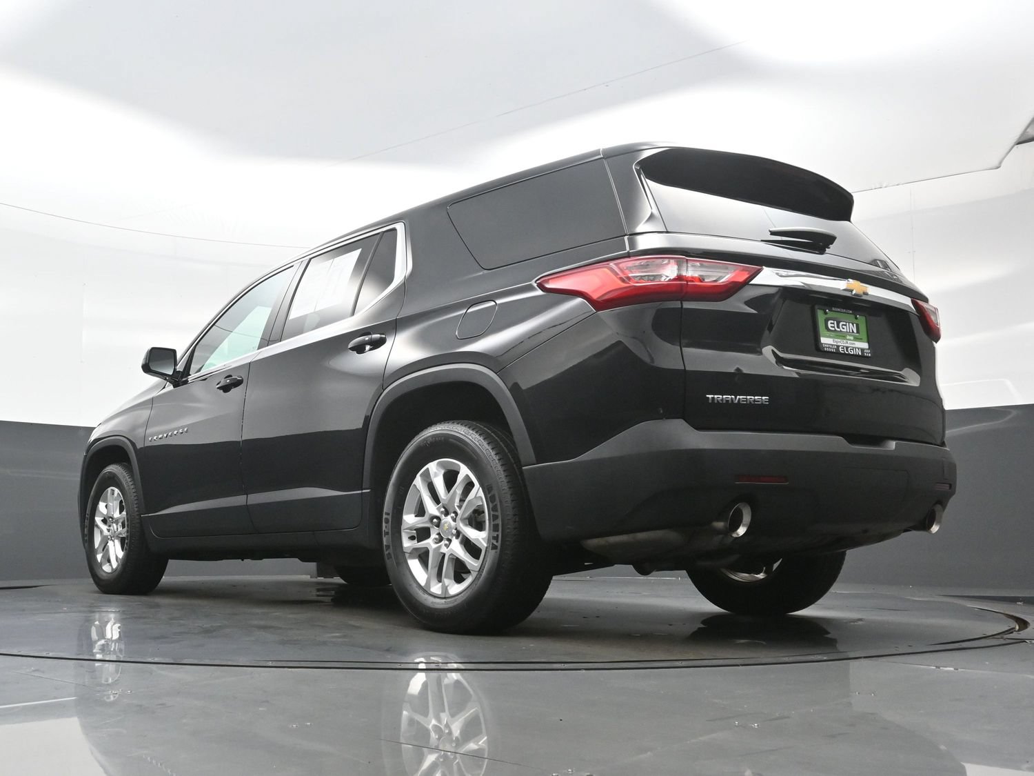 Used 2018 Chevrolet Traverse LS FWD image 30