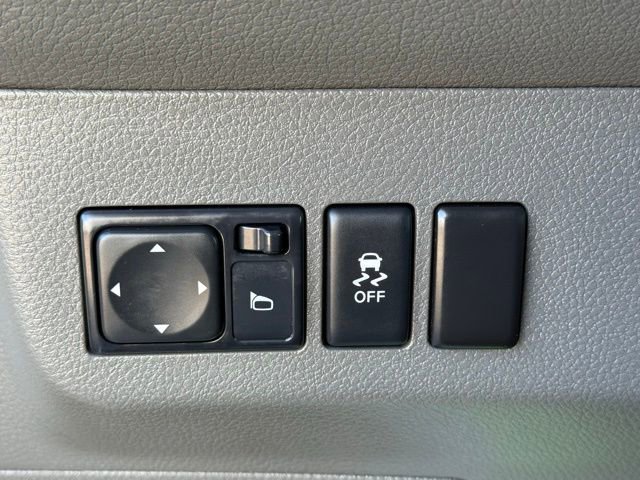 Used 2016 Nissan NV 3500 SL image 47