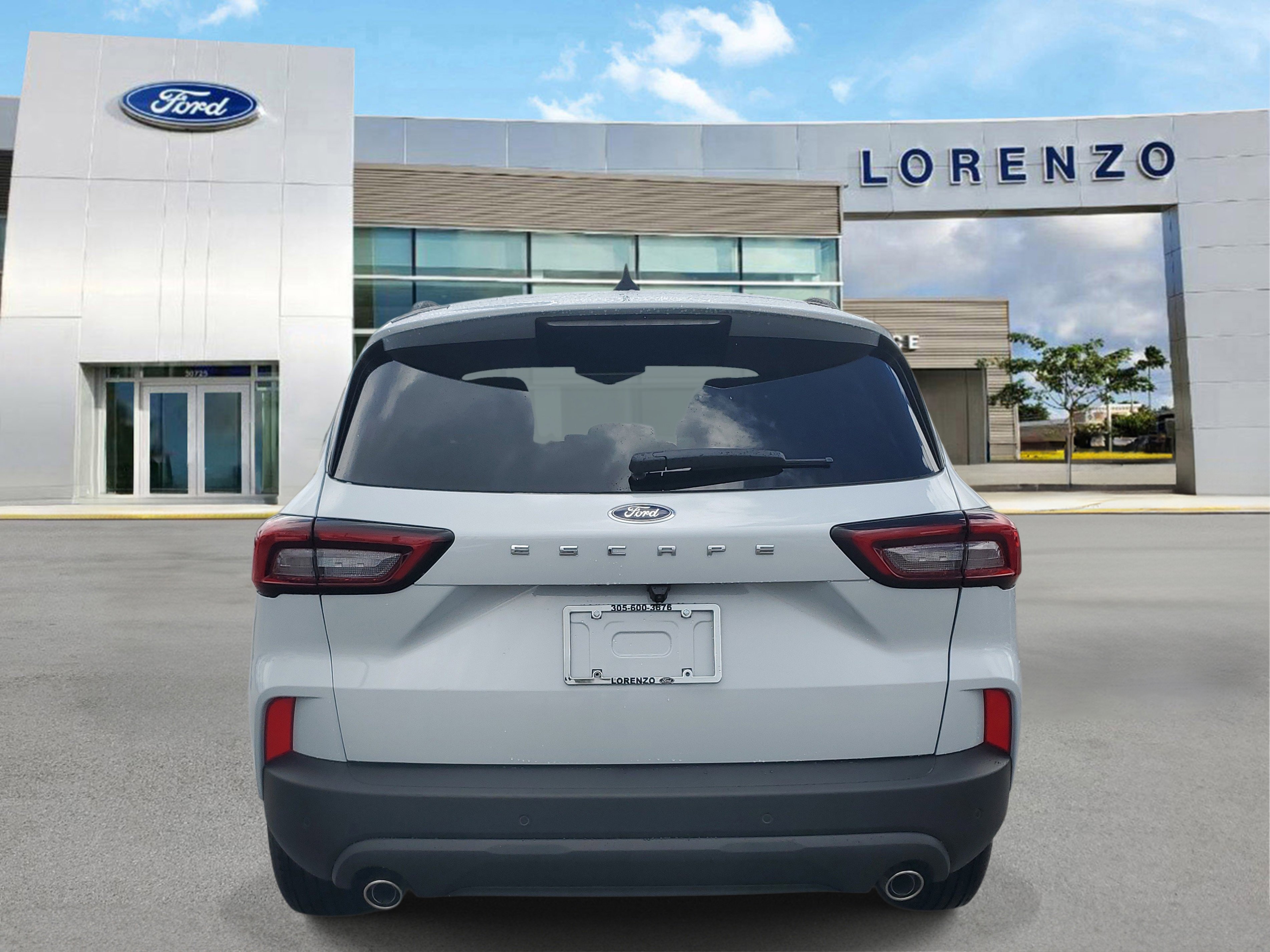 Used 2026 Ford Escape ST-Line w/ Tech Pack #1 image 6
