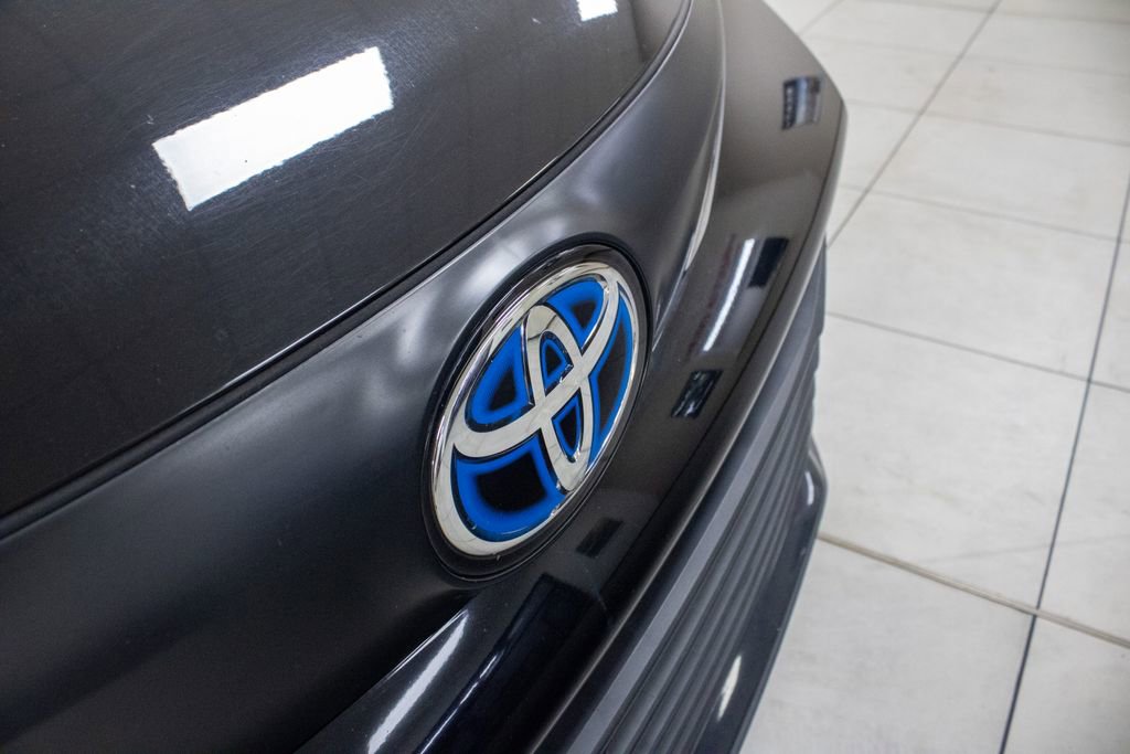 Used 2025 Toyota Sienna XLE image 29