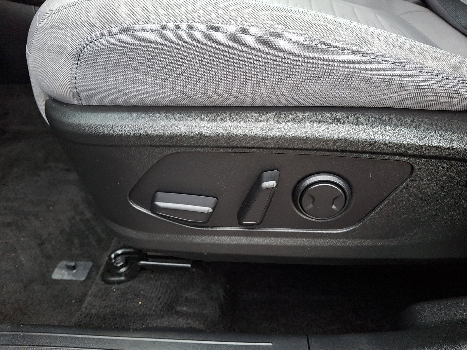 Used 2023 Hyundai Santa Cruz SEL Premium image 15