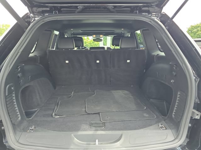 Used 2021 Jeep Grand Cherokee Limited AWD/4WD image 29