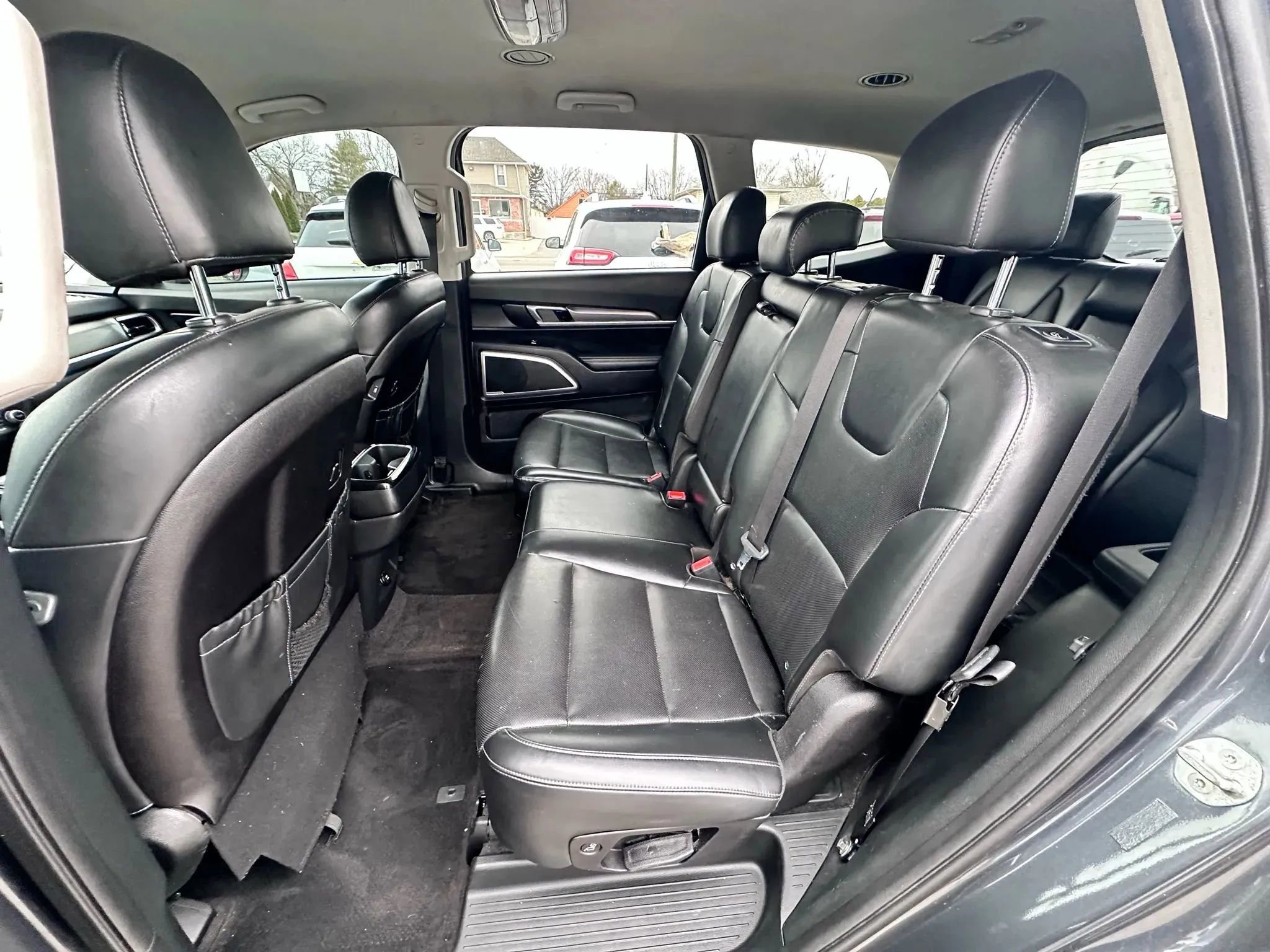 Used 2021 Kia Telluride LX image 13