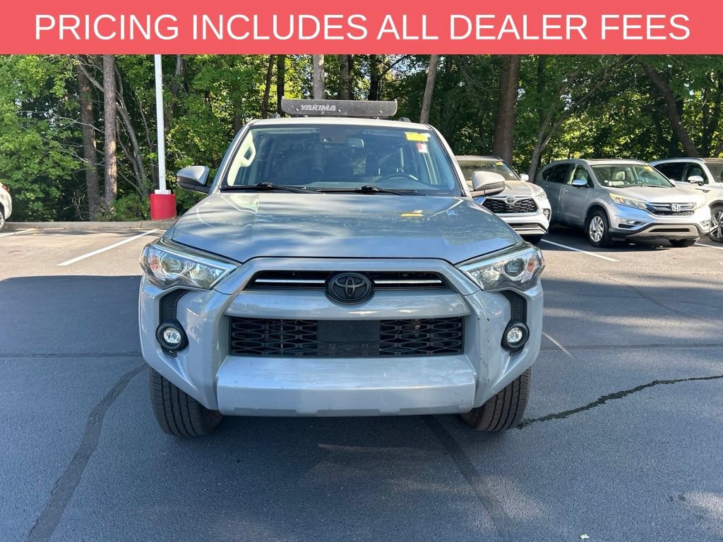 Used 2021 Toyota 4Runner Trail Special Edition AWD/4WD image 3