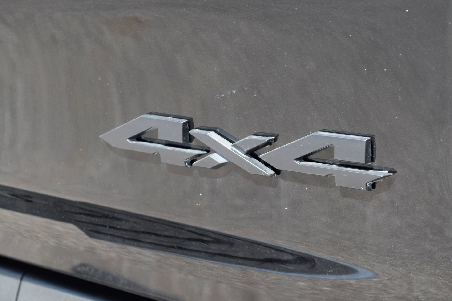 Used 2019 RAM 1500 Laramie AWD/4WD image 19