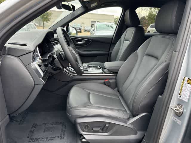 Used 2025 Audi Q7 3.0T Premium Plus AWD/4WD image 15