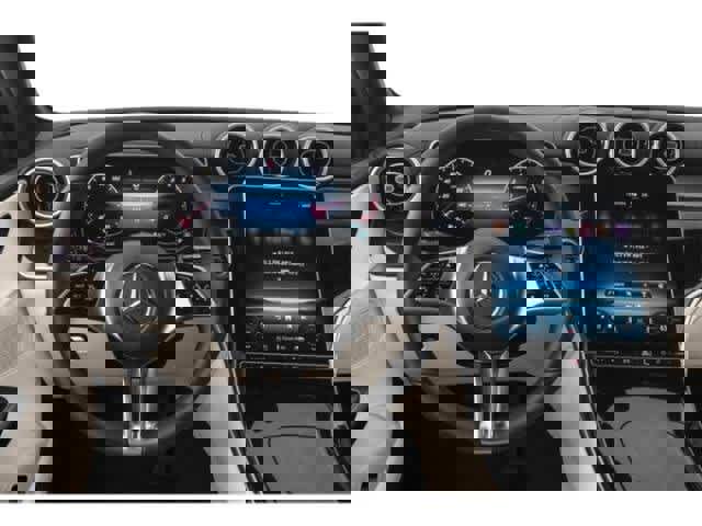 Used 2024 Mercedes-Benz GLC 300 4MATIC image 8