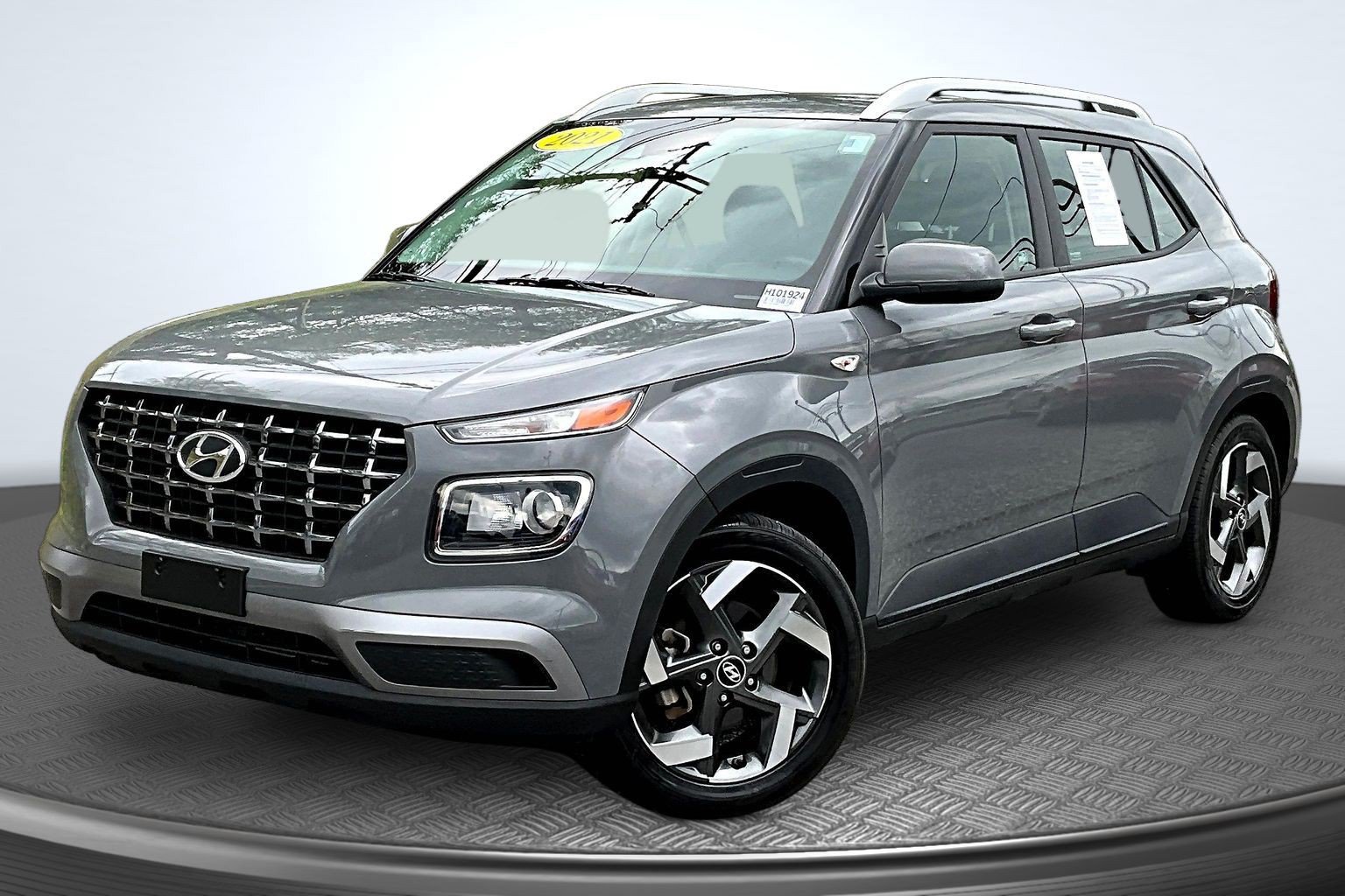 Used 2021 Hyundai Venue SEL w/ Cargo Package