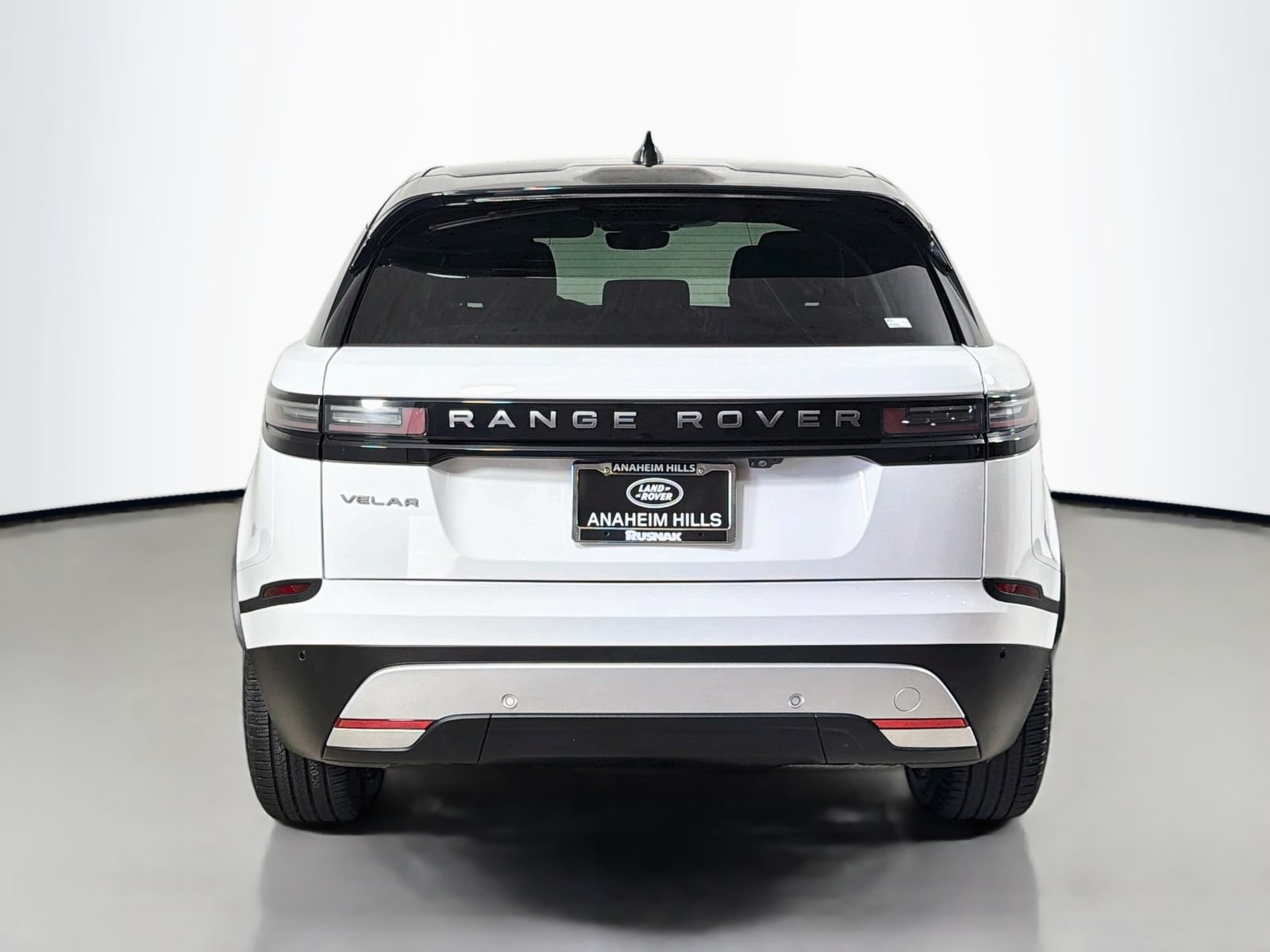 Certified 2024 Land Rover Range Rover Velar S AWD/4WD image 4