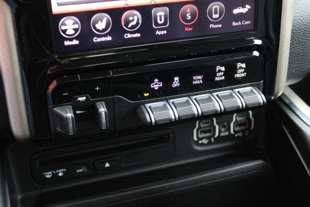 Used 2019 RAM 1500 Laramie AWD/4WD image 28