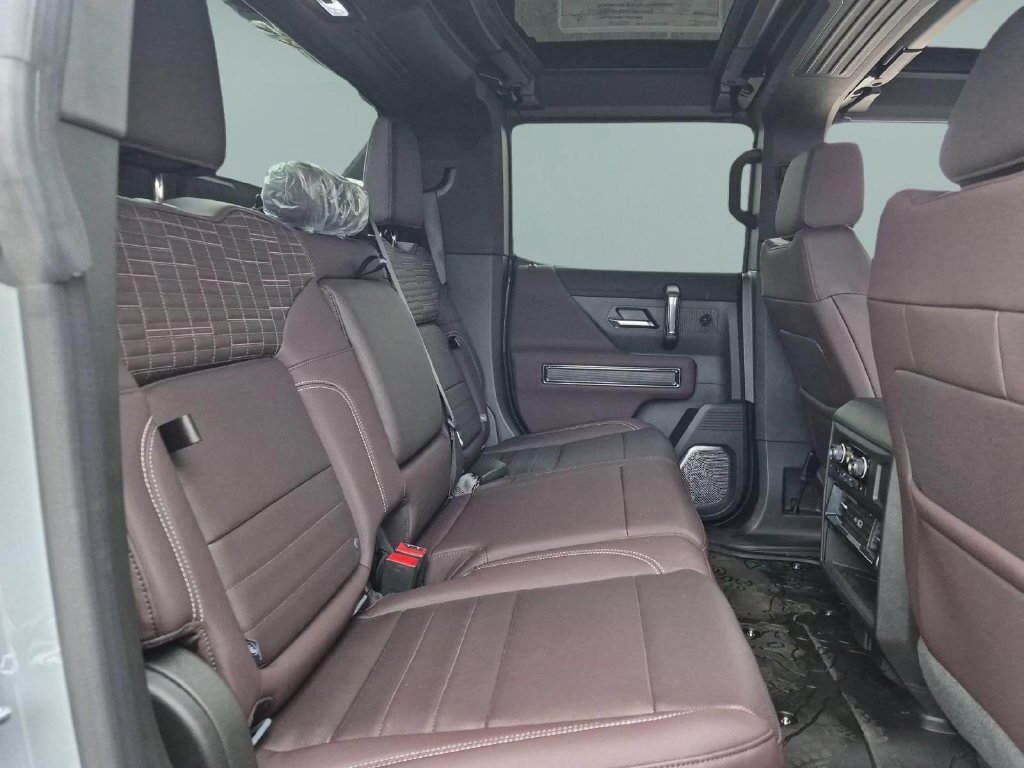 New 2026 GMC Hummer EV 4x4 Crew Cab image 26