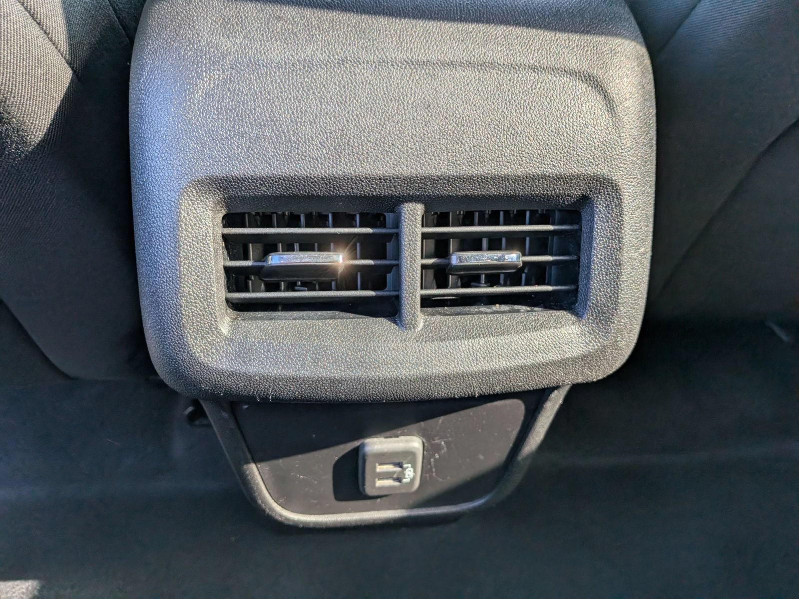 Used 2020 Chevrolet Equinox LT AWD/4WD image 41