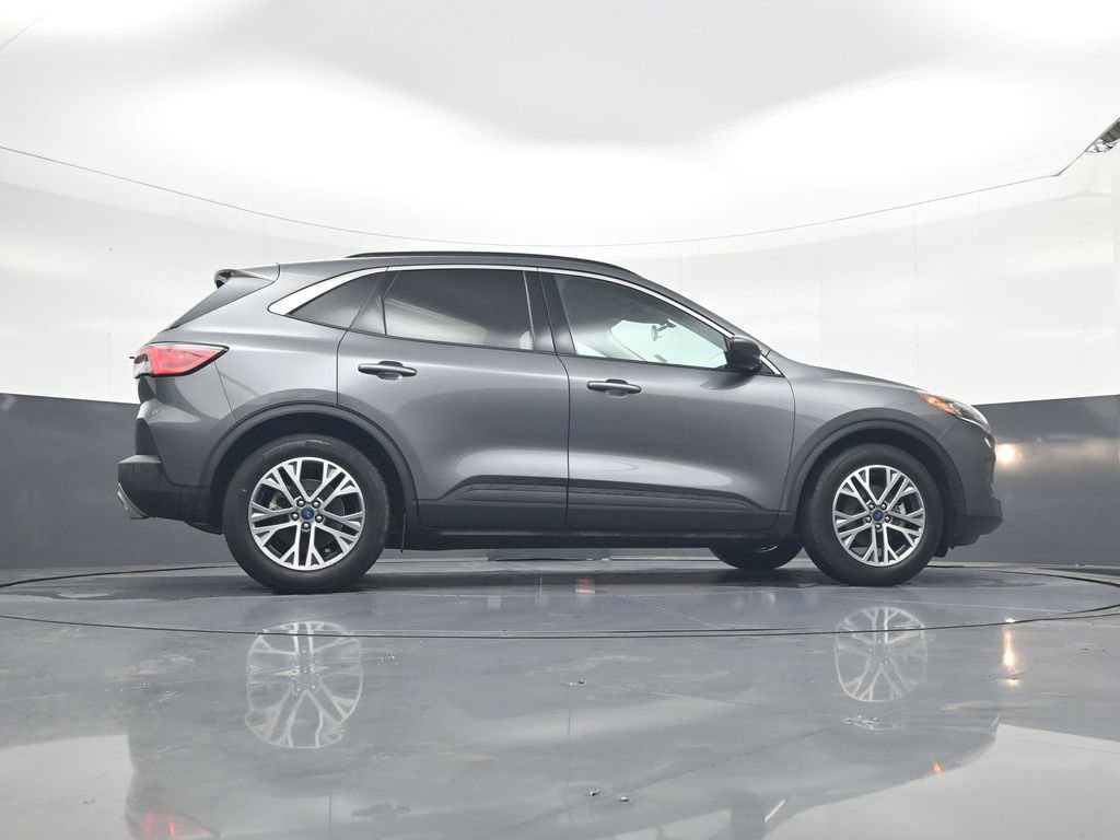 Used 2022 Ford Escape SEL image 23