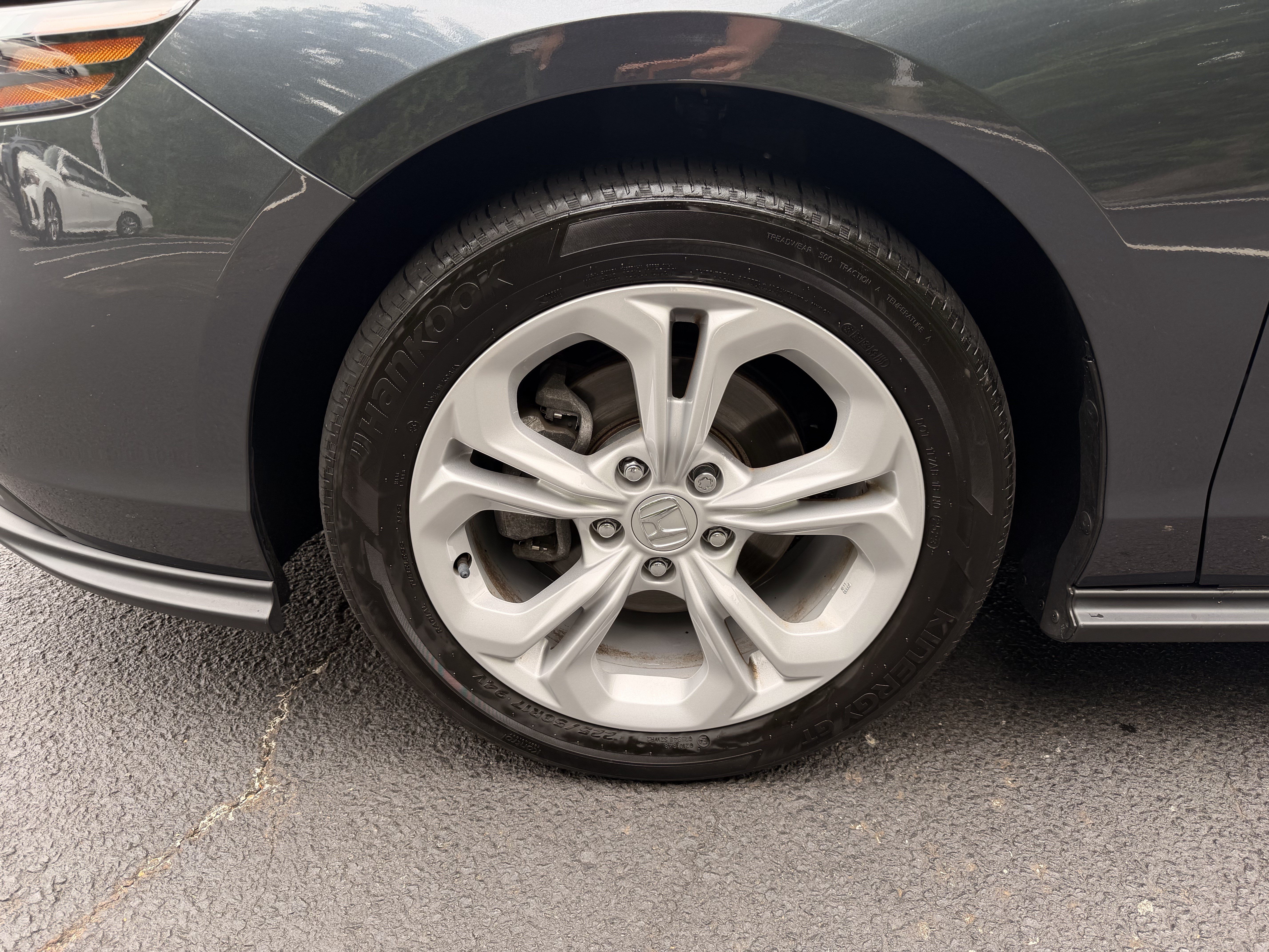 Certified 2024 Honda Accord LX image 7
